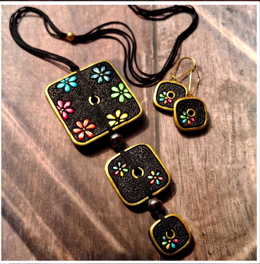 Handmade Floral Terracotta Necklace & Earrings Set